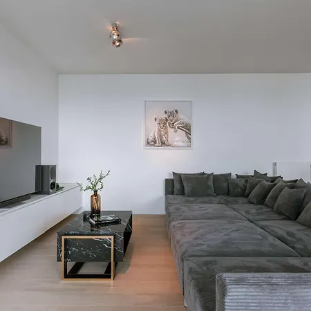 아파트 Modern With Views & 2 Bedrooms